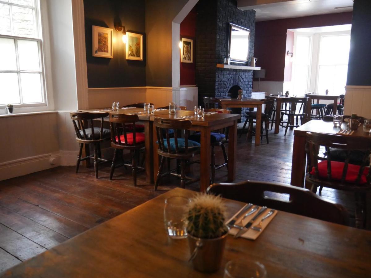 מלון Whittlebury The Fox And Hounds מראה חיצוני תמונה